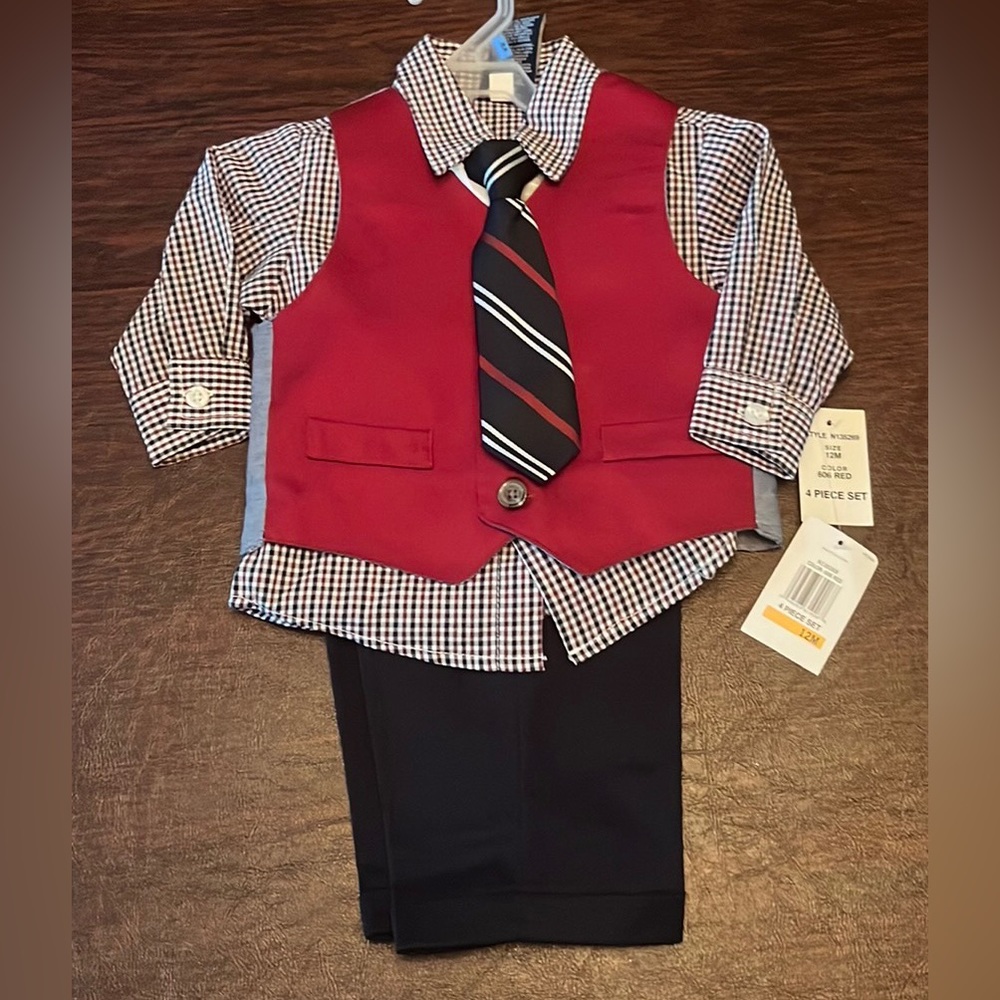 NAUTICA - Boys 4 Piece Set (Pants, Shirt Vest and Tie)